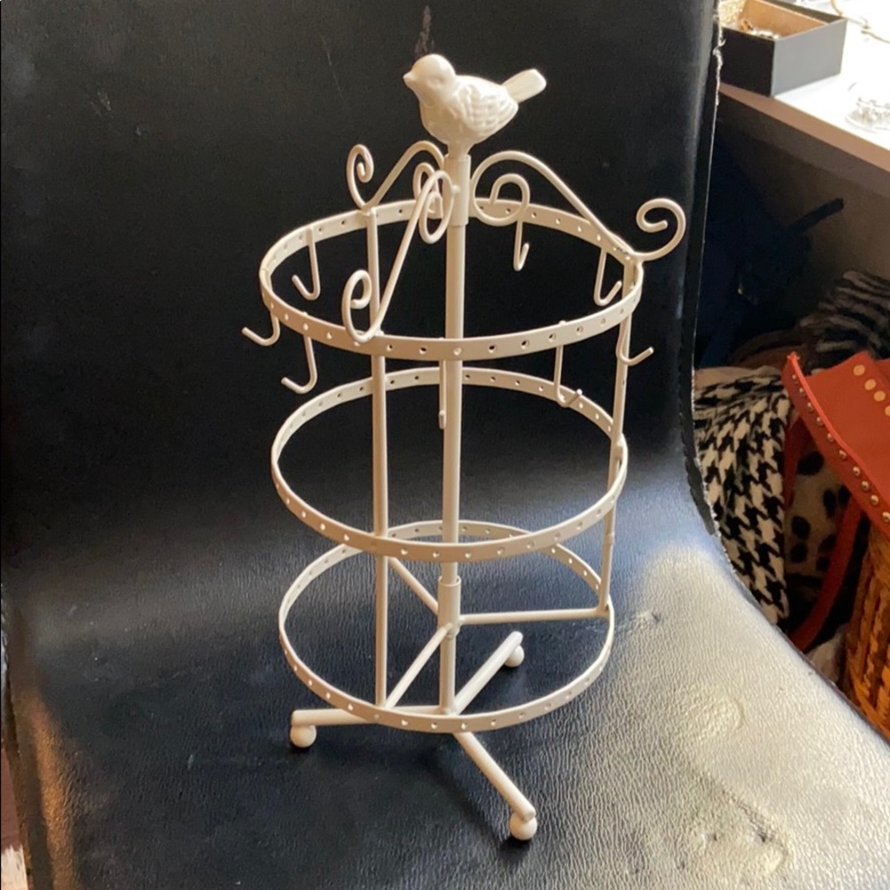 Beautiful jewelry organizer